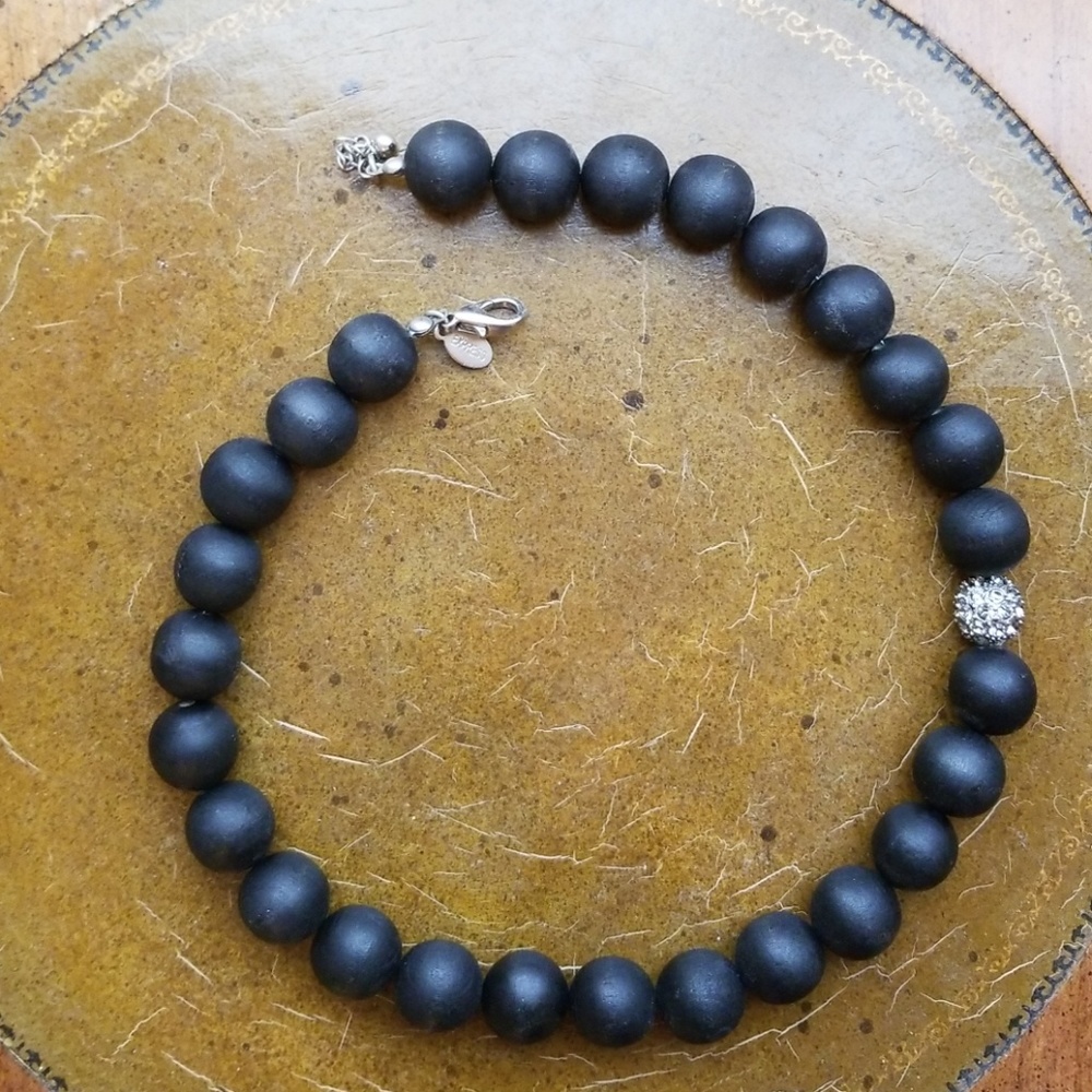 Express necklace